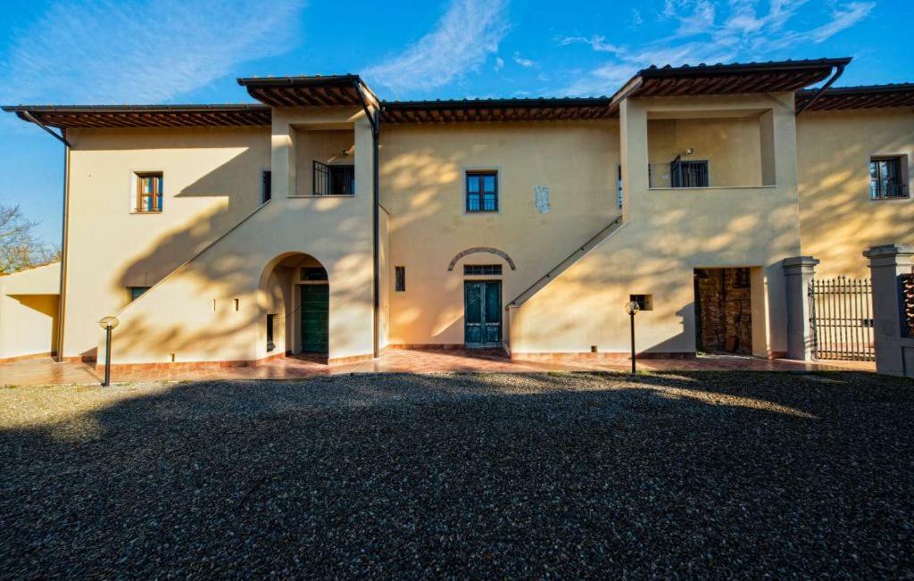 La Vecchia Cantina Guzzardi Lari Exterior foto